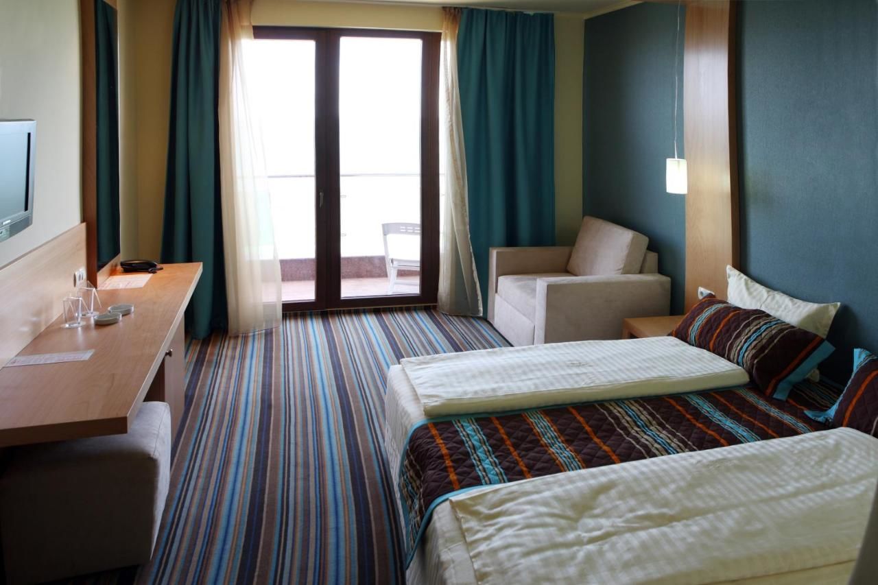 Отель Mirage Hotel Несебр-10
